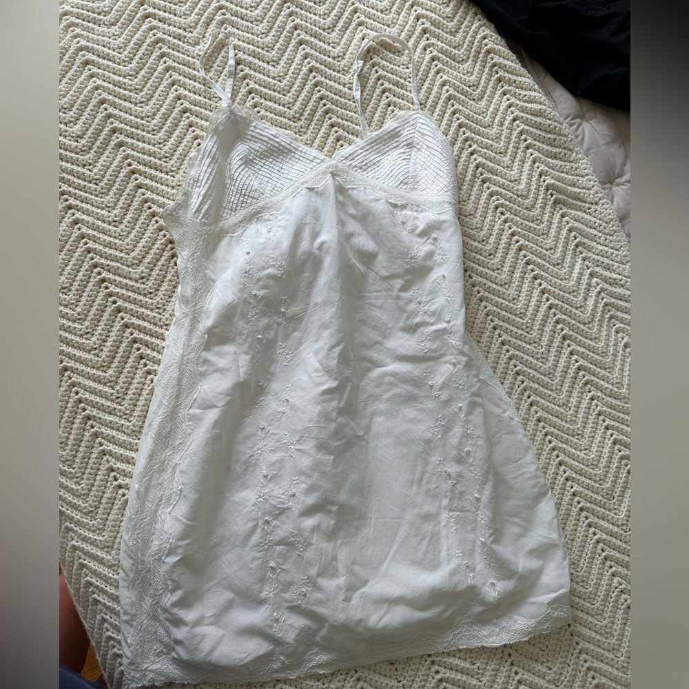 Zara Lace Mini Dress - Size Medium